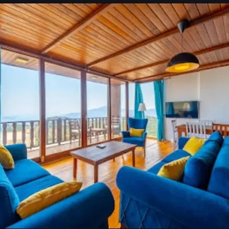 Vera,authentic,sea And Nature View